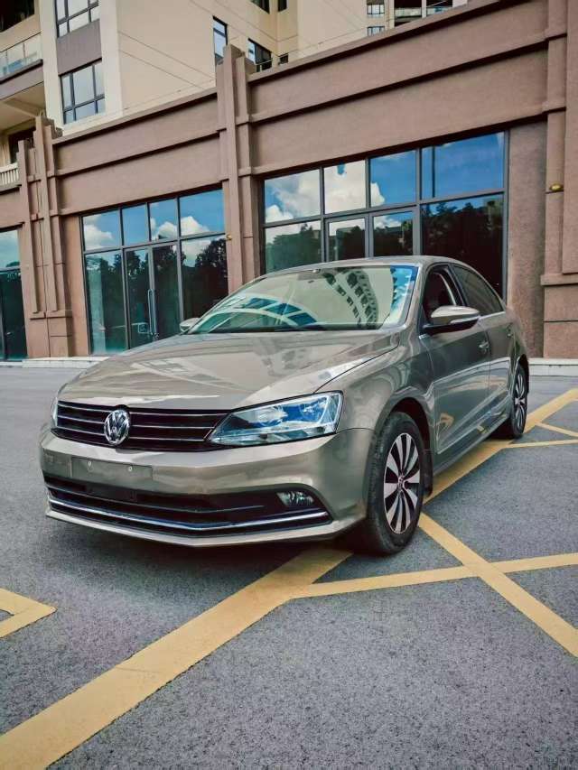 Volkswagen Sagitar Automatic 1.4T 3