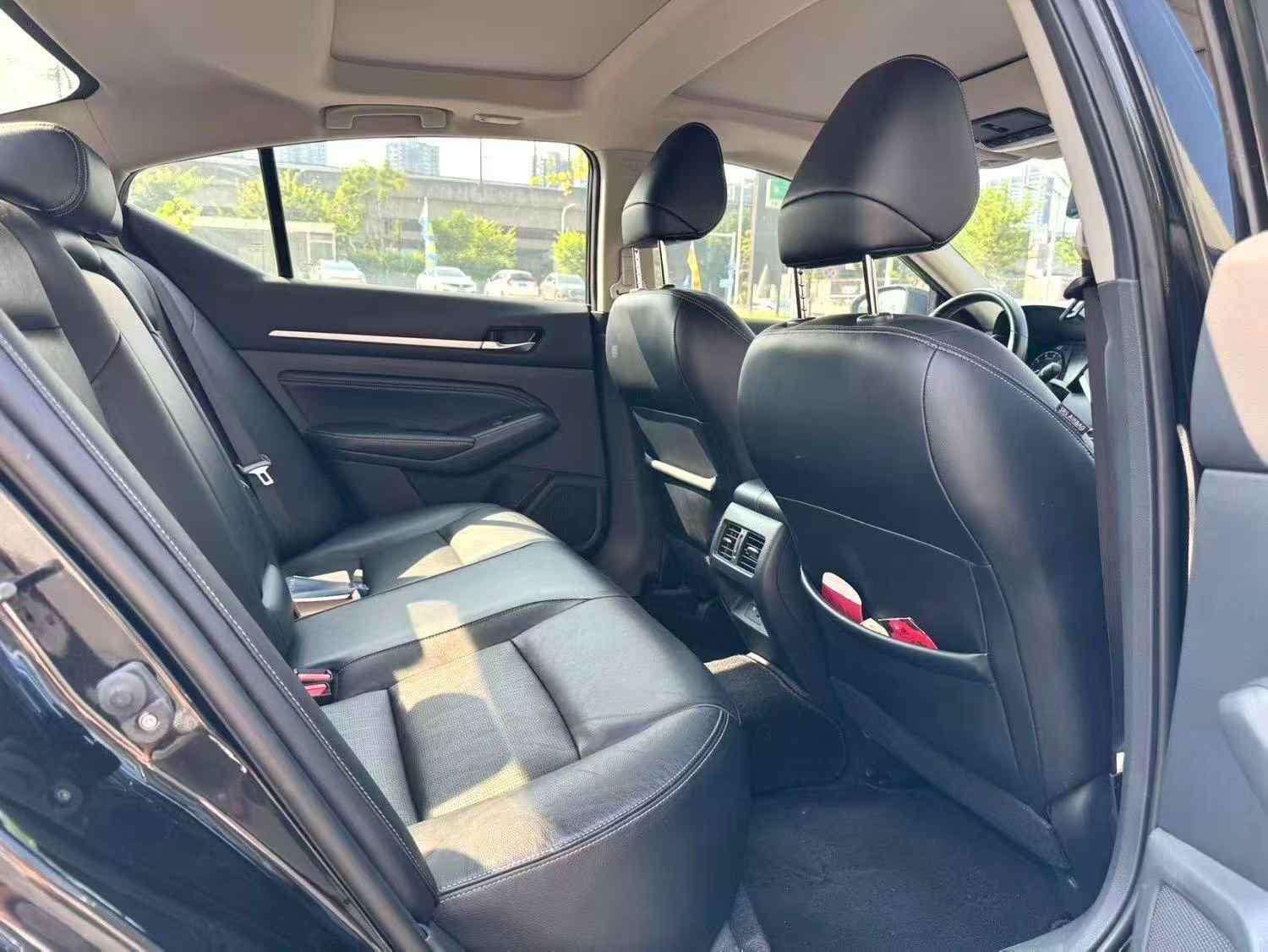 Nissan Teana 2019 2.0 CVT XL Comfort Edition 4