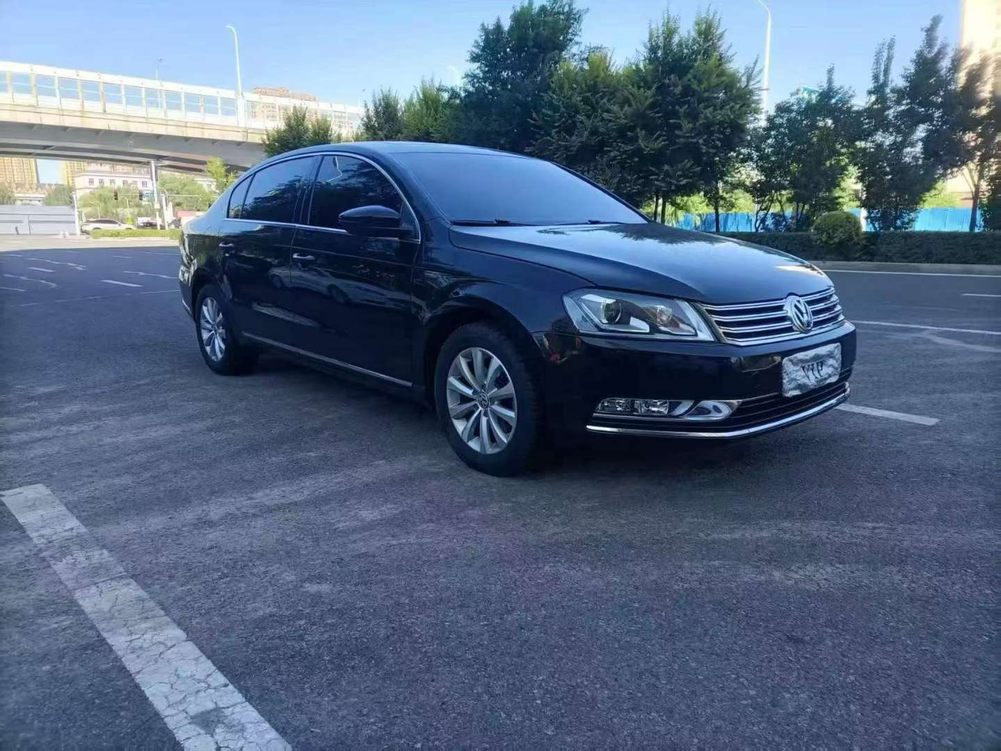 Volkswagen Magotan 1.8T Automatic Luxury Edition 3