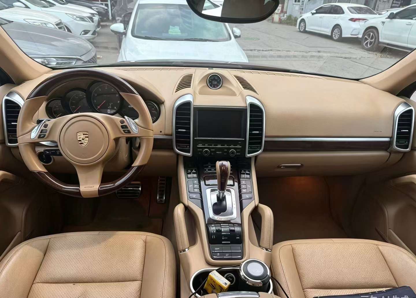 Porsche Cayenne 3.0T 5