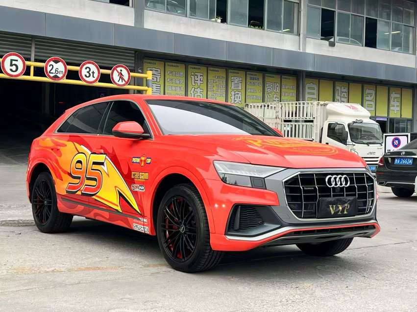 Audi Q8 2020 55 Luxury 3