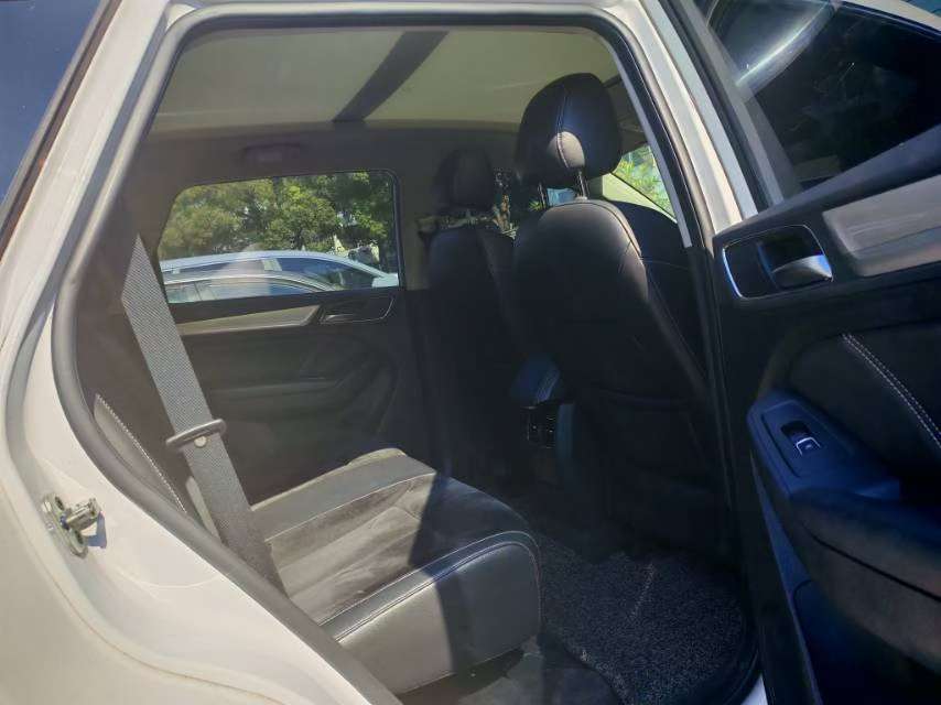 Roewe eRX5 1.5T Hybrid Connected Zunrong Flagship Edition 6
