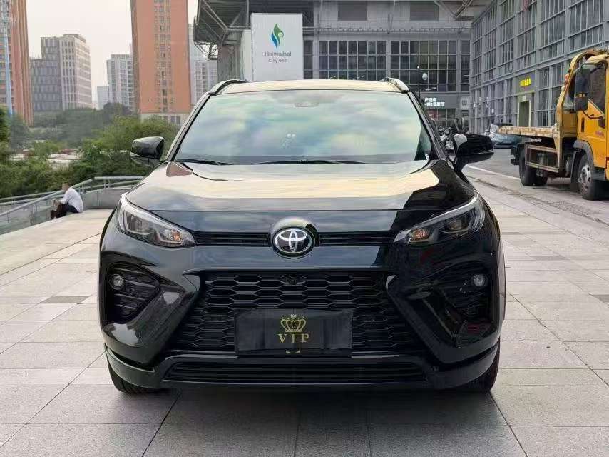 Toyota Wildlander 2.0L 2WD Luxury PLUS 2