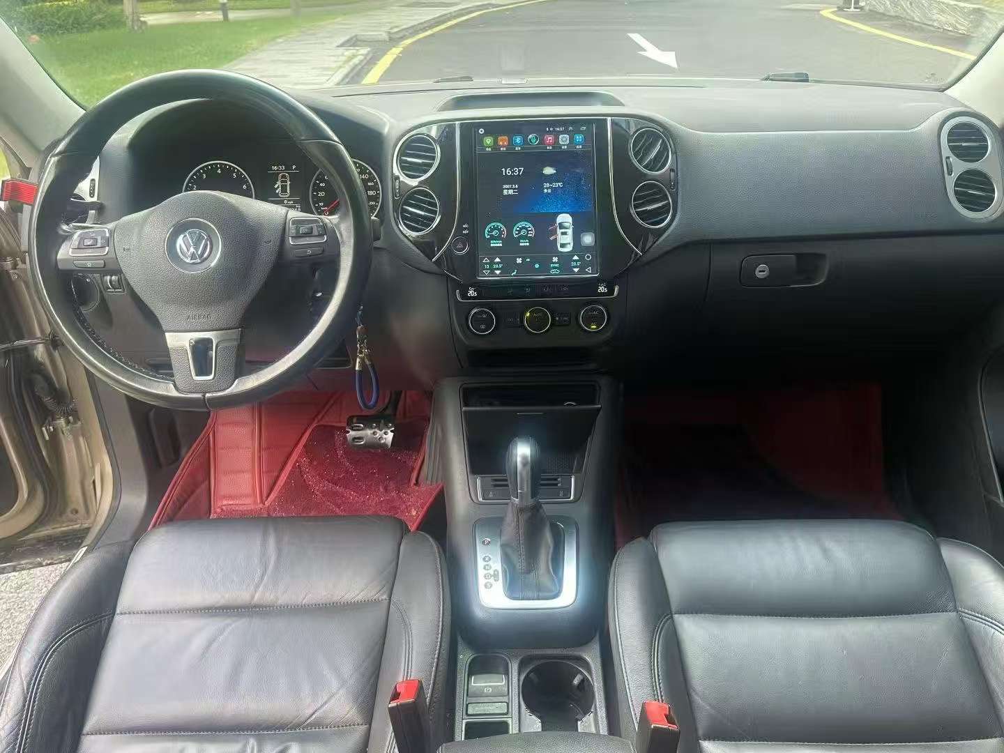 Volkswagen Tiguan 1.8T FWD Comfort Edition 5