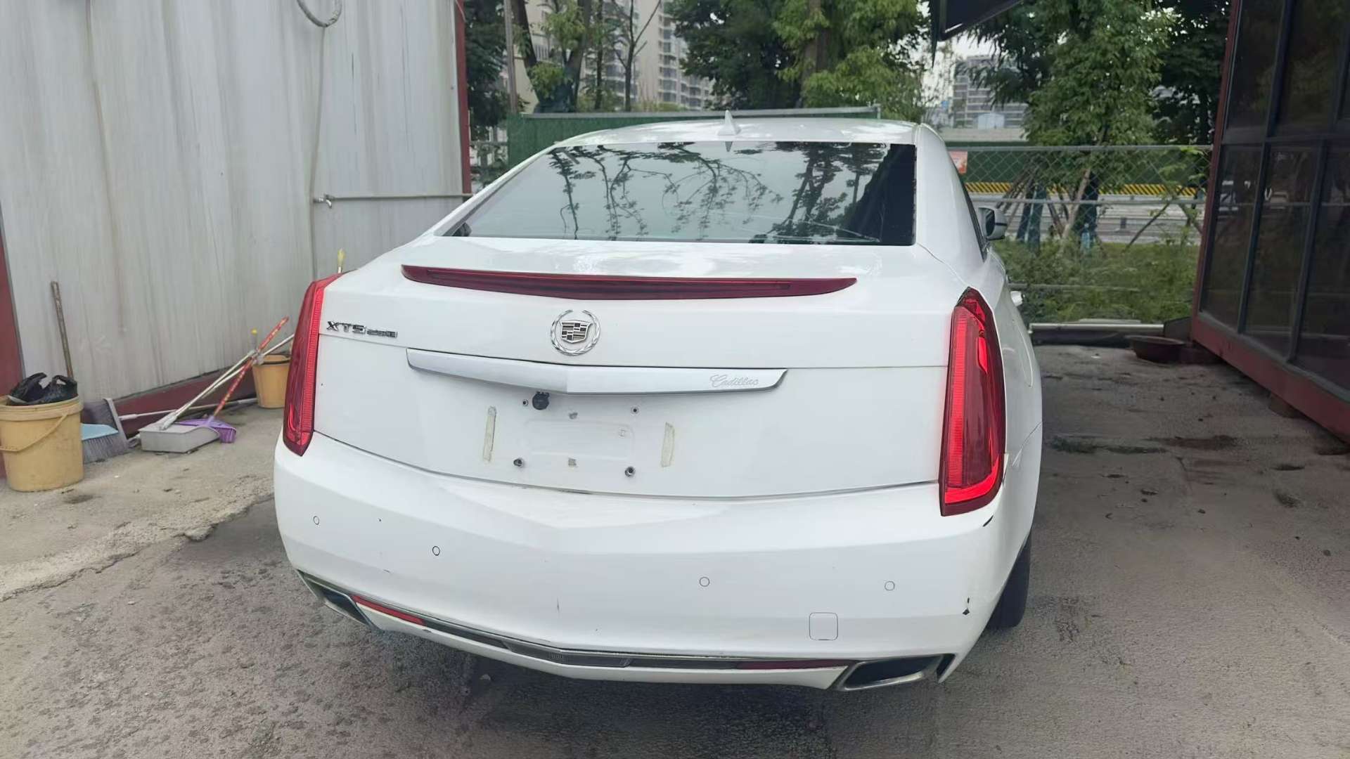 Cadillac XTS 3