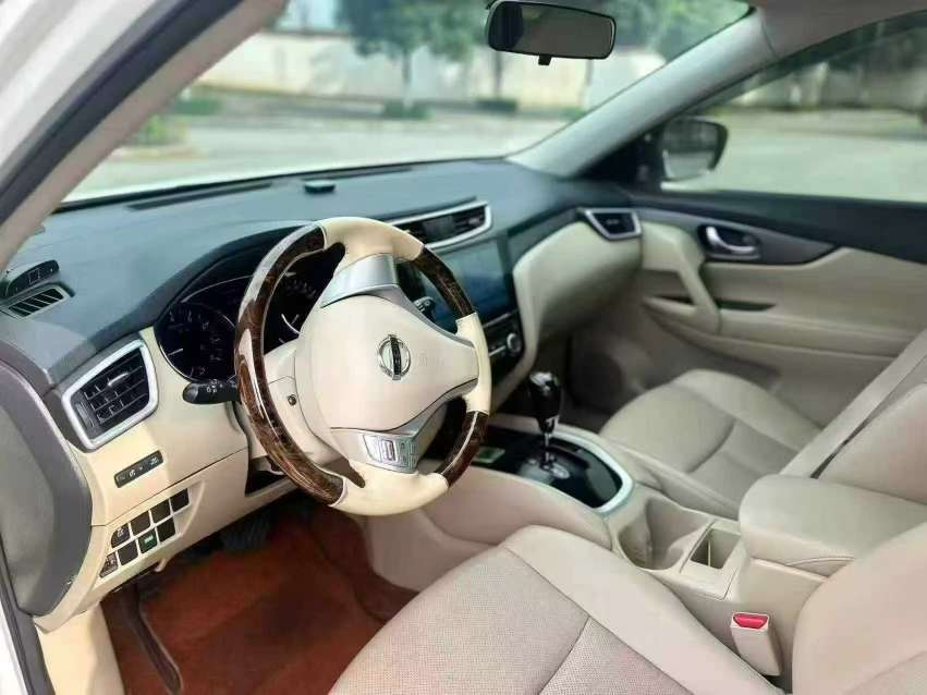 Nissan X-Trail 5
