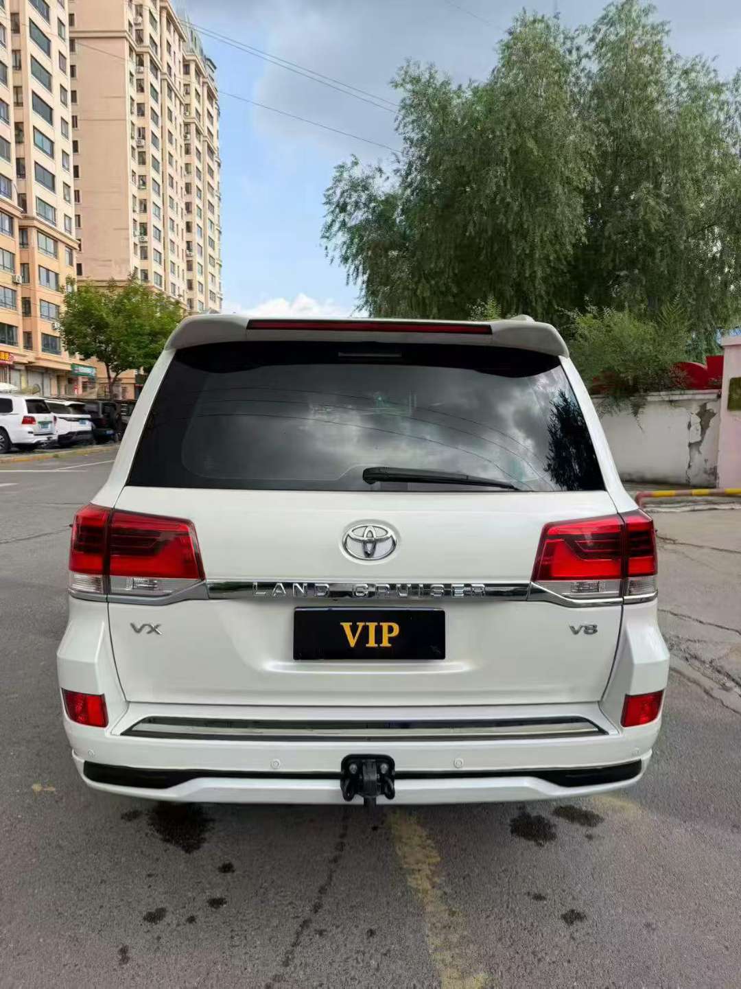 Toyota Land Cruiser 2014 5-Seat Version 8