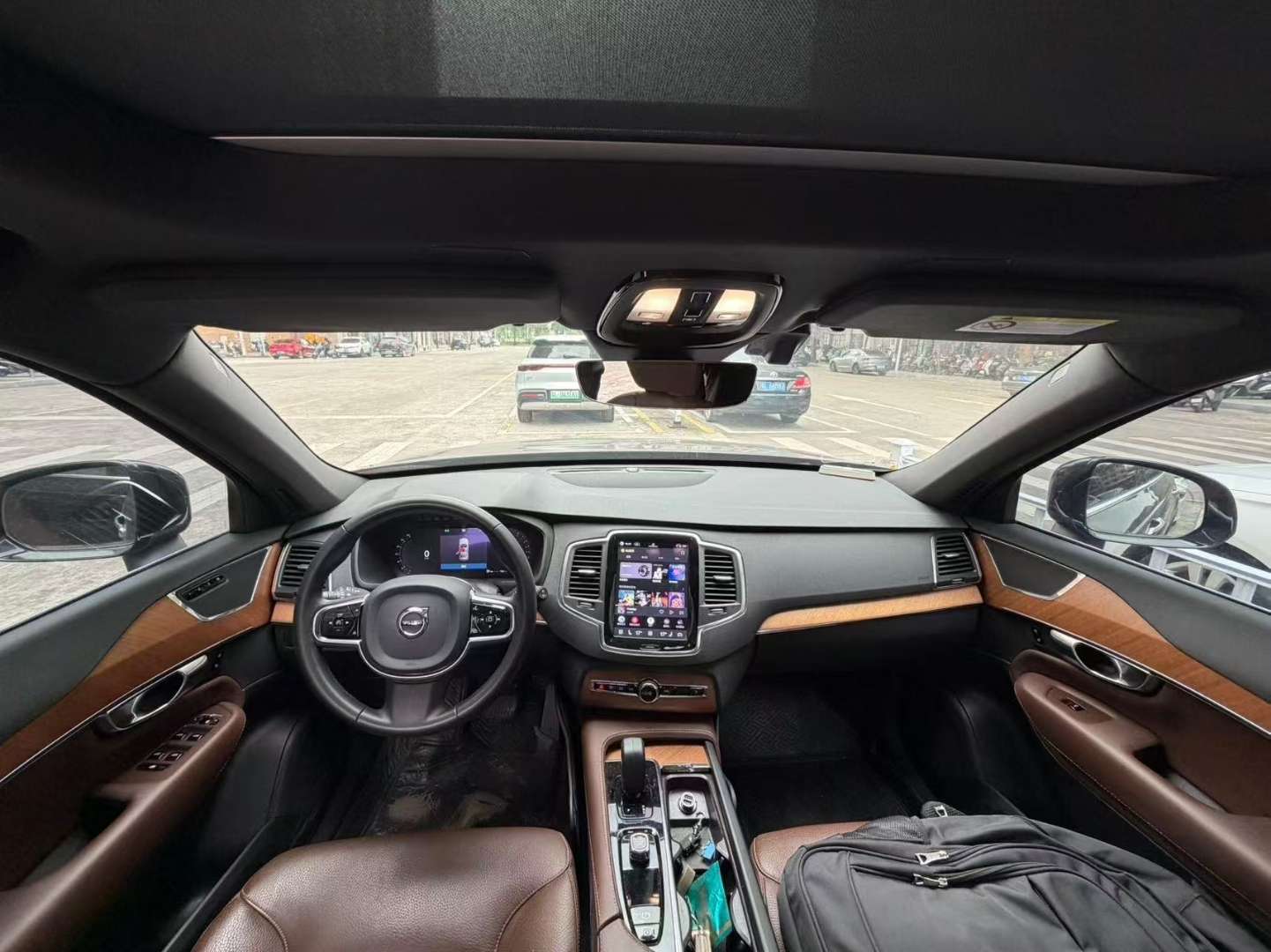 Volvo XC90 2023 B5 Luxury Edition 7-Seater 3