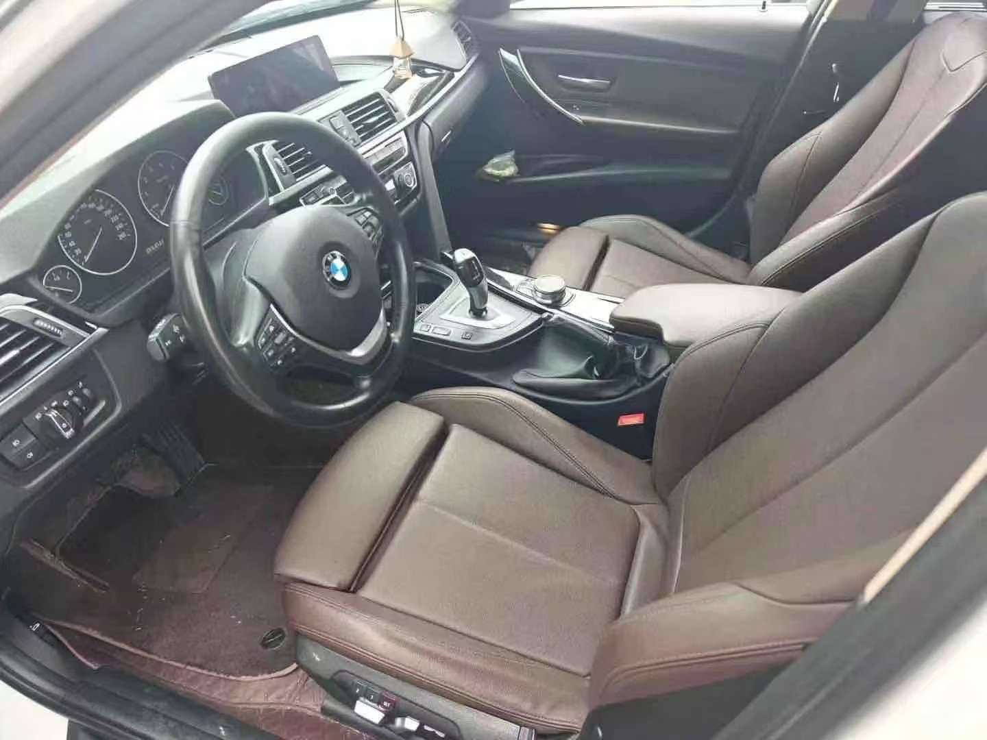 BMW 3 Series 320Li Fashion 5