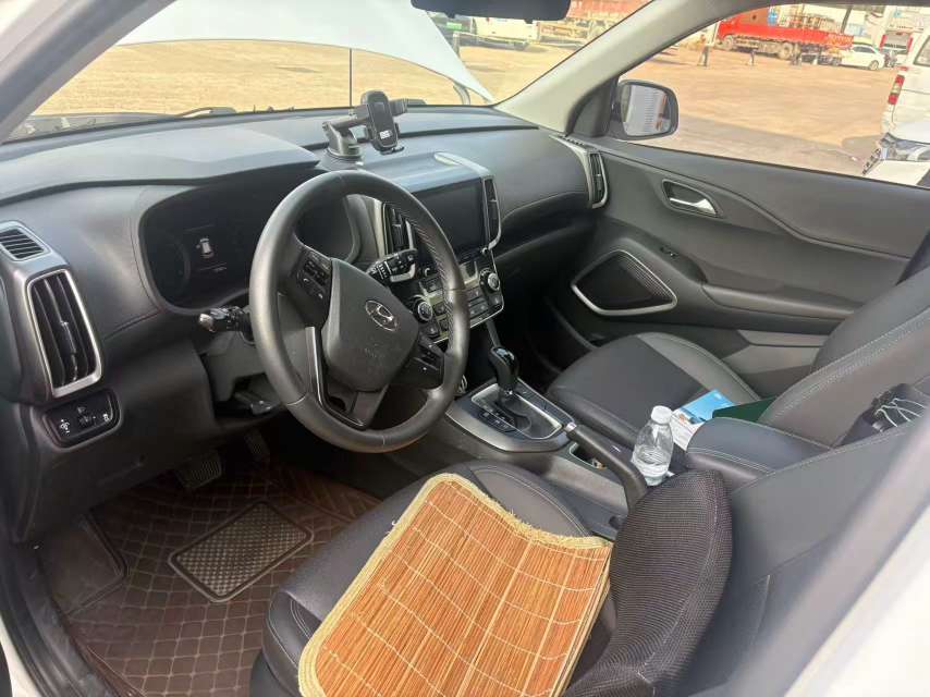Hyundai ix35 2WD Zhiyong Changxiang Edition 3