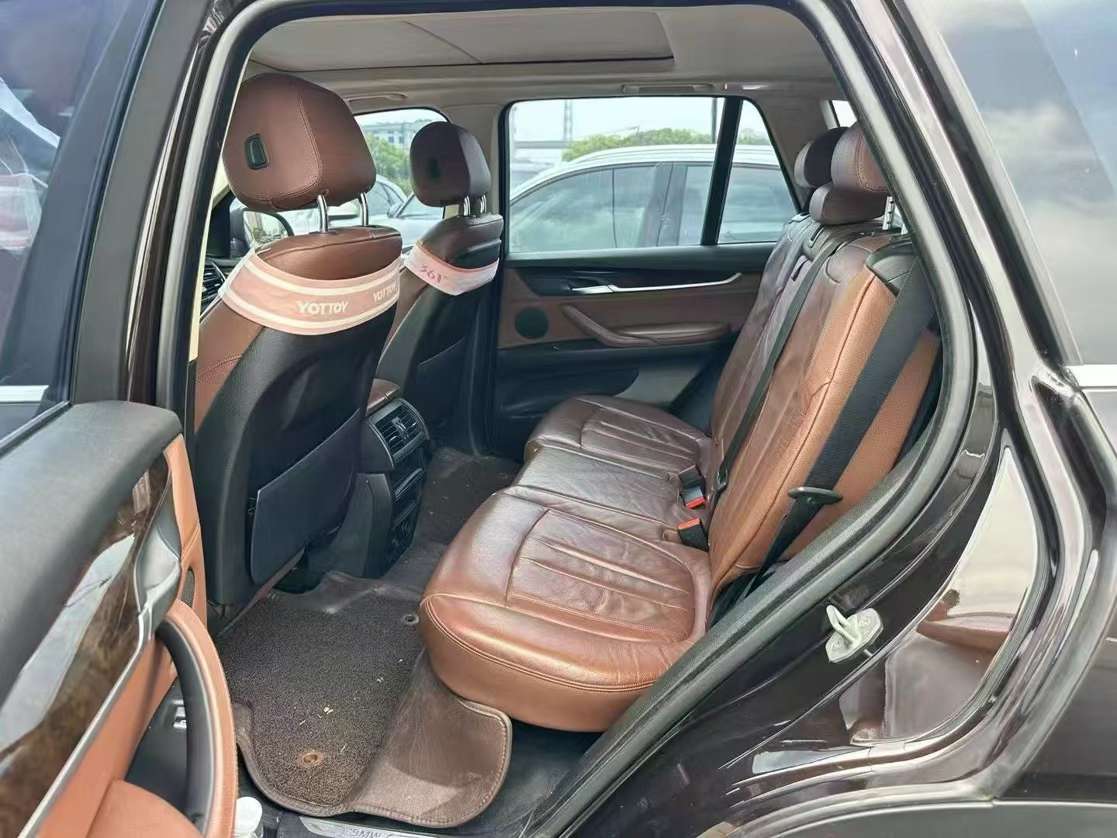 BMW X5 3.0T Panoramic Sunroof 6