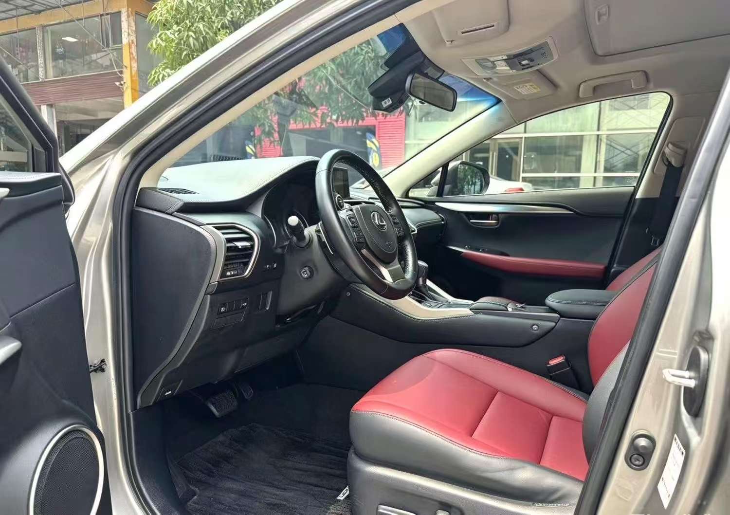 Lexus NX 2020 NX300h 2.5 CVT Fengshang Edition 5