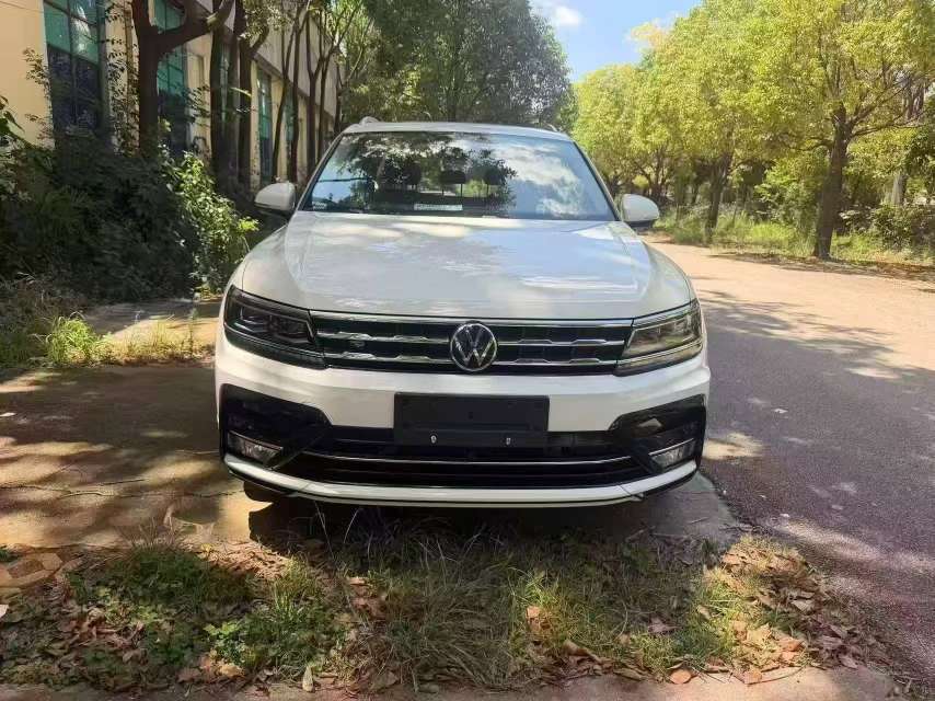 Volkswagen Tiguan L 330 FWD R-Line Flagship Edition 2