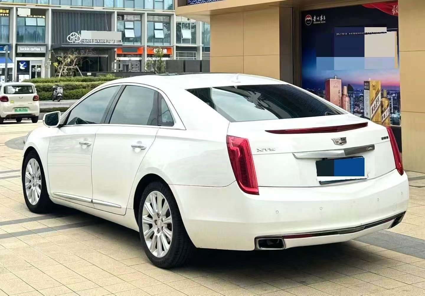 Cadillac XTS 2.0T 28T Tech 5