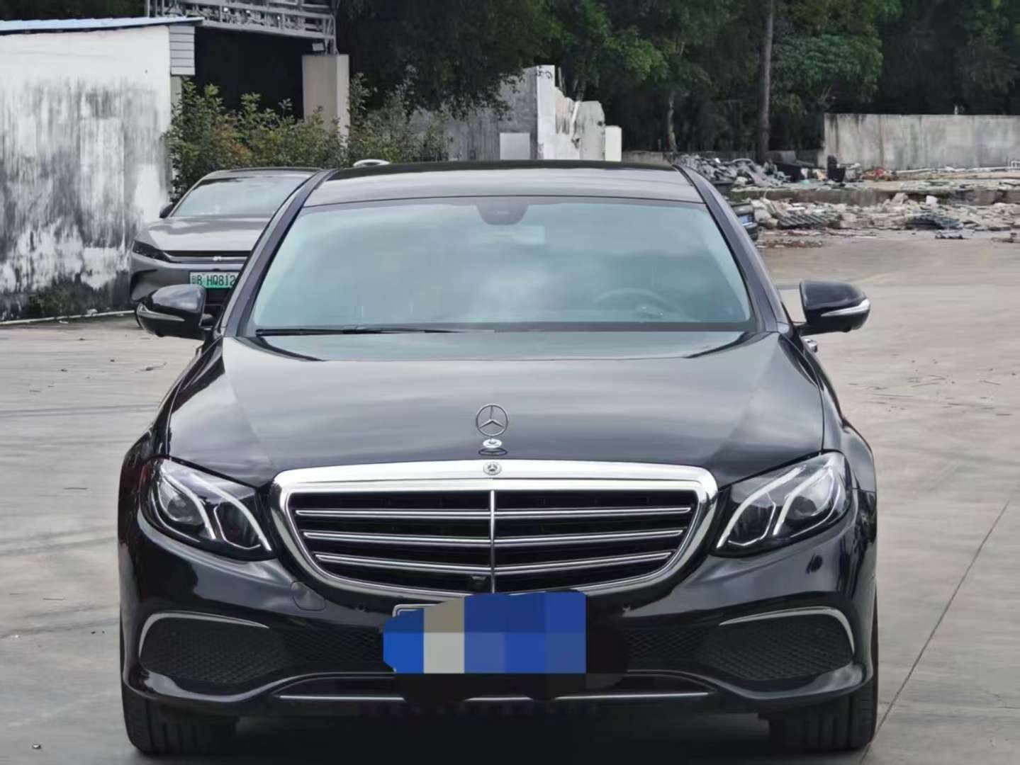 Mercedes-Benz E-Class 2017 E300L Luxury 2.0T
