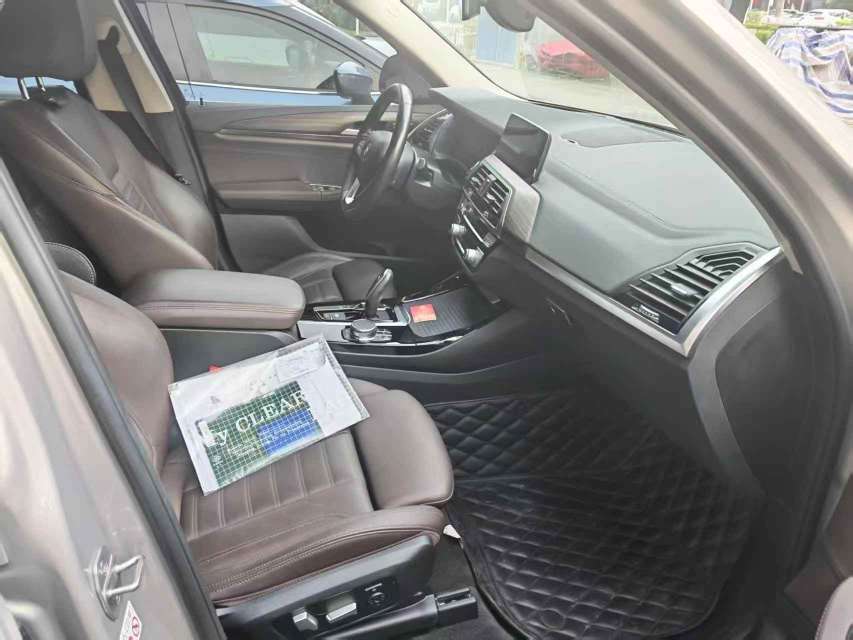 BMW X3 2.0T AWD Luxury Edition 4