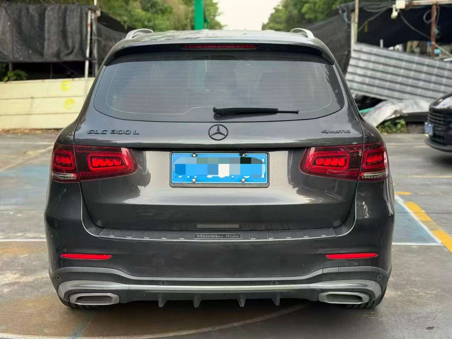 Mercedes-Benz GLC GLC260L Luxury 2.0T 3