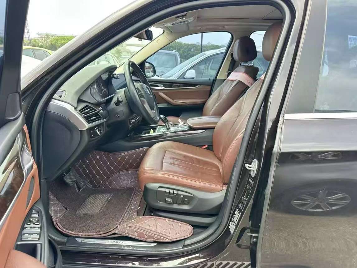 BMW X5 3.0T Panoramic Sunroof 5