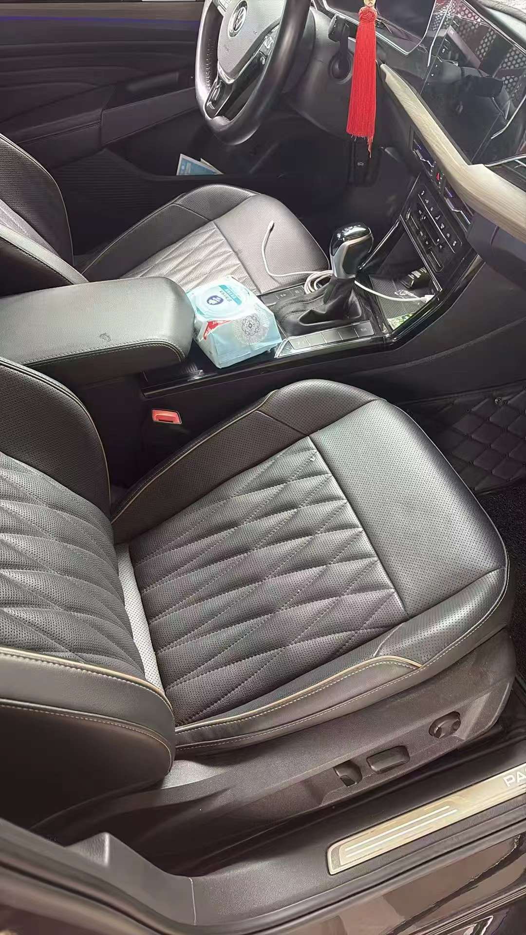 Volkswagen Passat 330 Luxury 5