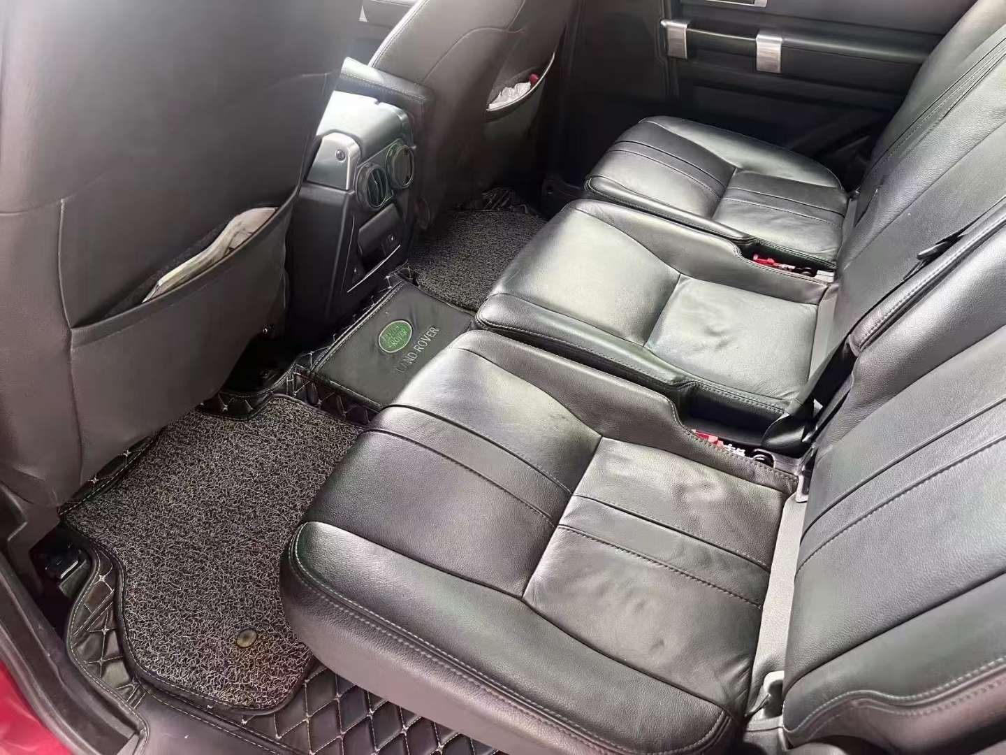 Land Rover Discovery 4 Gasoline 3.0T V6 340HP 7-Seater 5