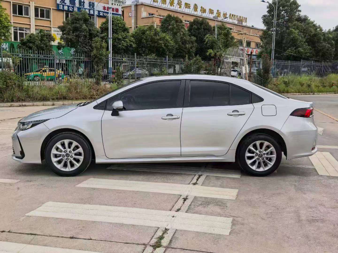 Toyota Corolla 1.2T Automatic Luxury Edition 8