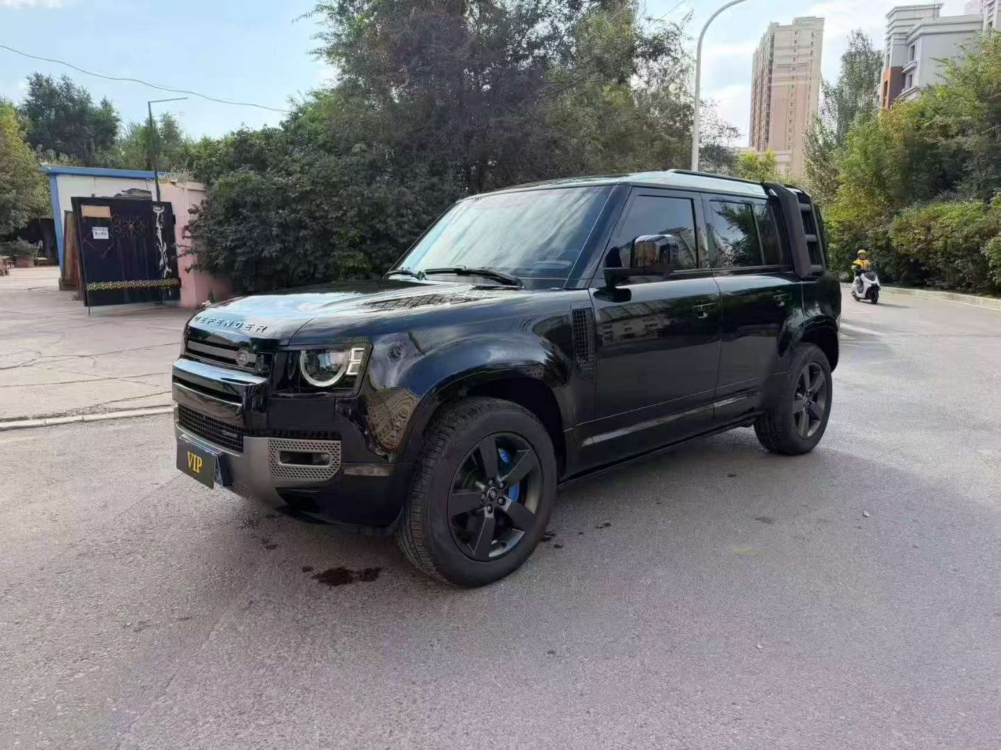 Land Rover Defender 2023 110