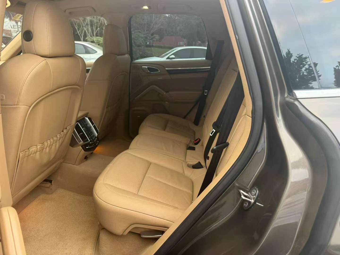 Porsche Cayenne 3.0T 7