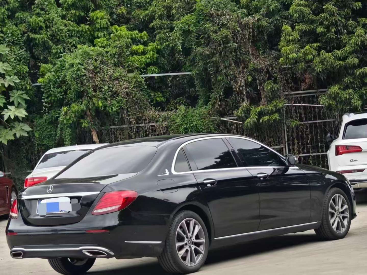 Mercedes-Benz E-Class 2017 E300L Luxury 2.0T 4