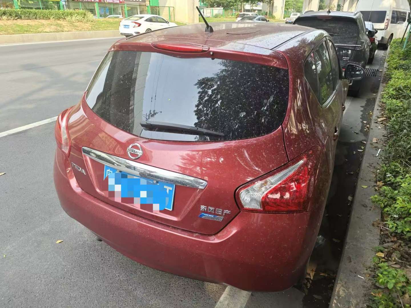 Nissan Tiida 5