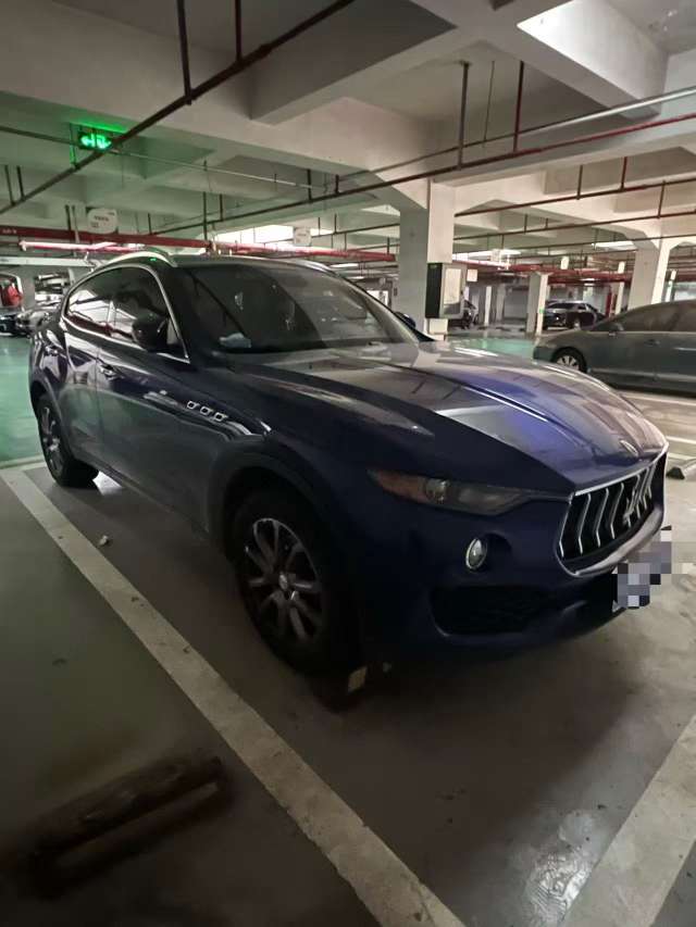 Maserati Levante 2