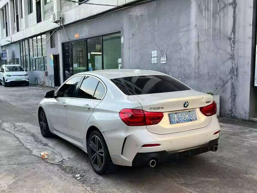 BMW 1 Series 120i 1.5T Sport Edition 4