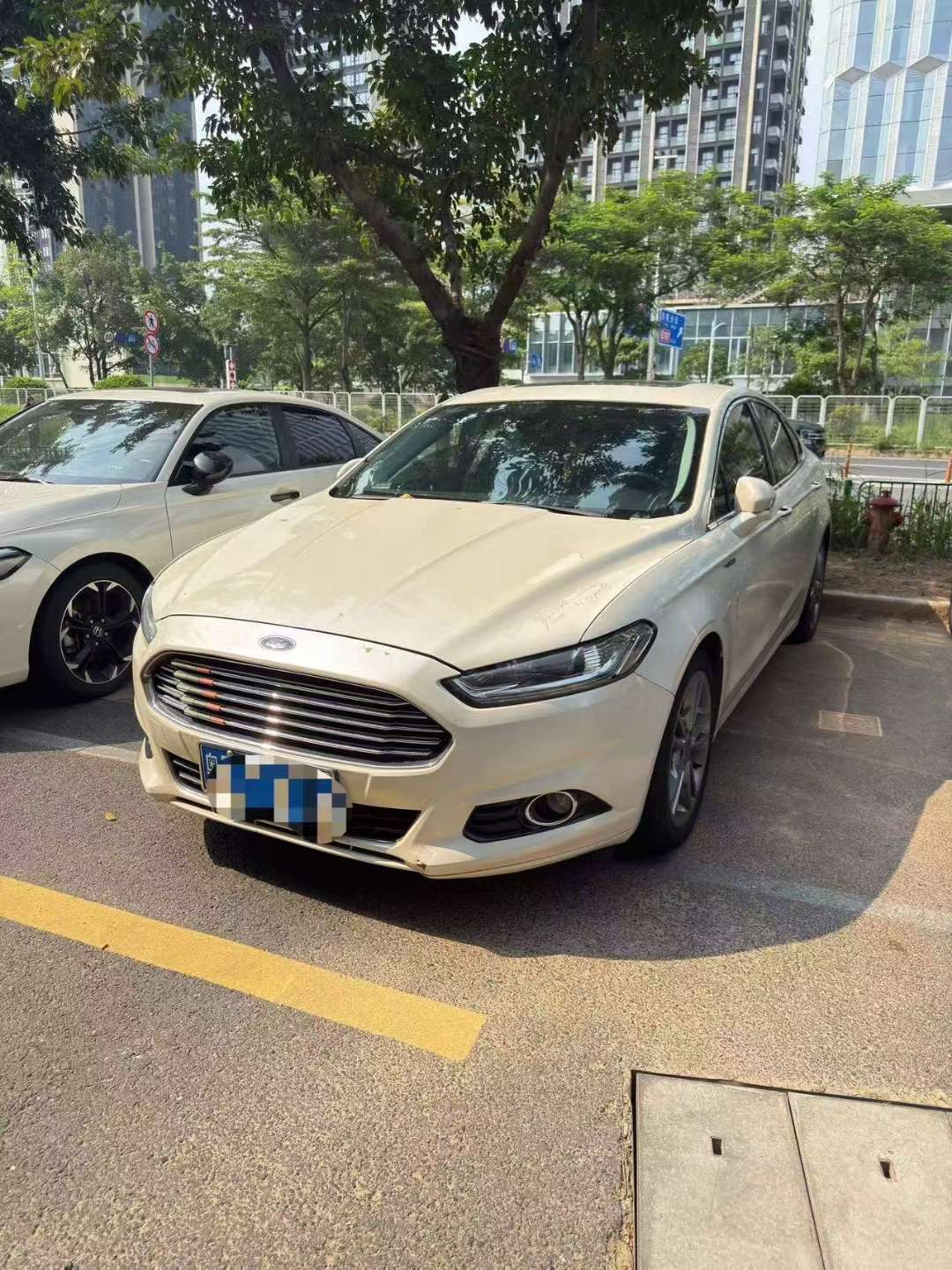 Ford Mondeo 2.0T Luxury Sport Edition