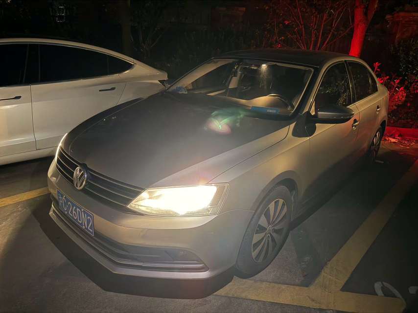 Volkswagen Sagitar 2016 Manual