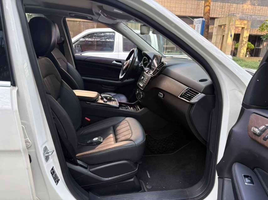 Mercedes-Benz GLE GLE400 3.0T Automatic Sunroof 4WD 7