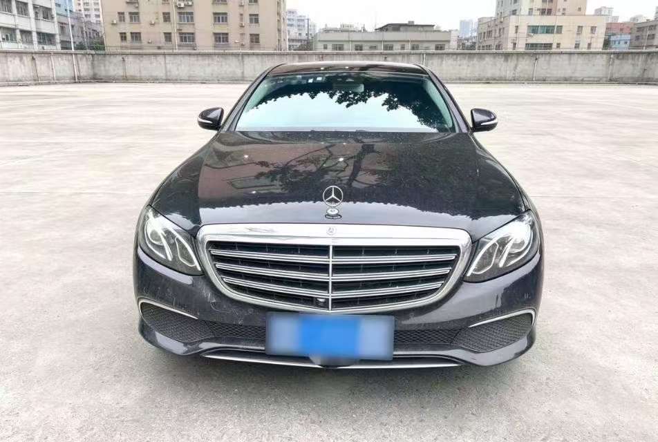 Mercedes-Benz E-Class 2017 2.0T Luxury Edition