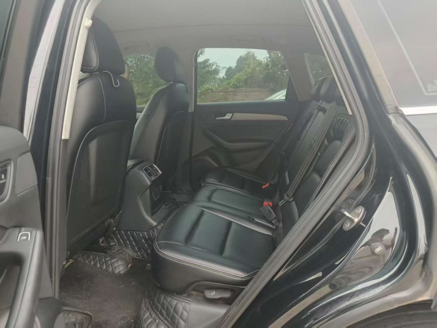 Audi Q5 8