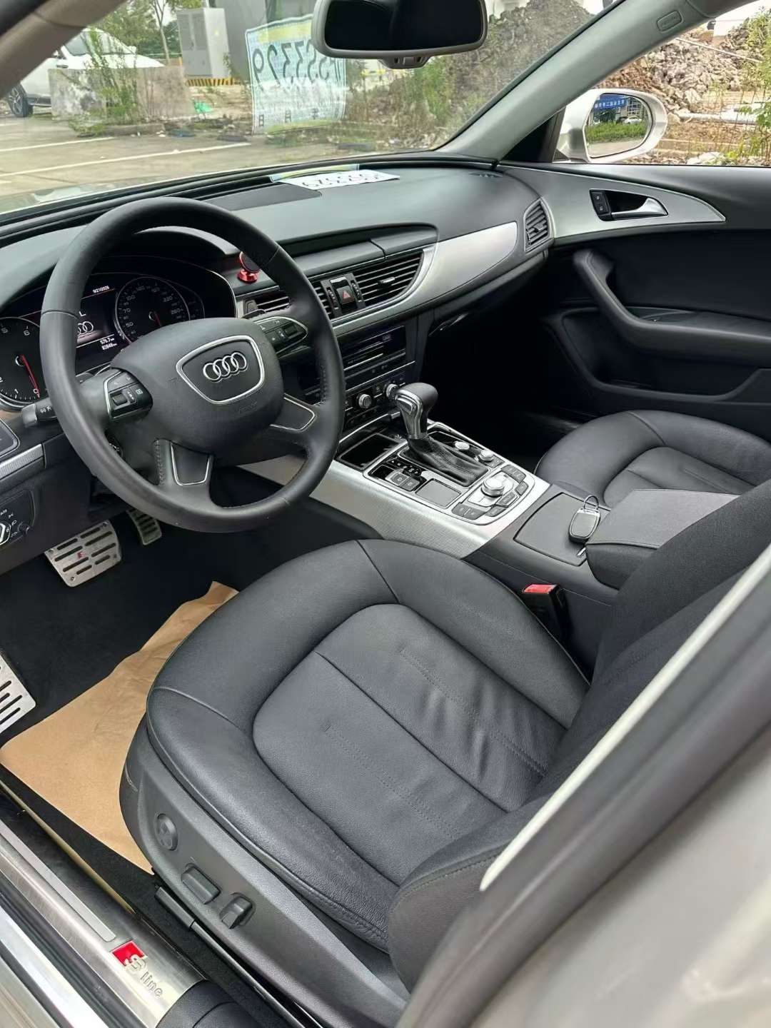Audi A6 2015 Million Smart Commemorative Edition 4