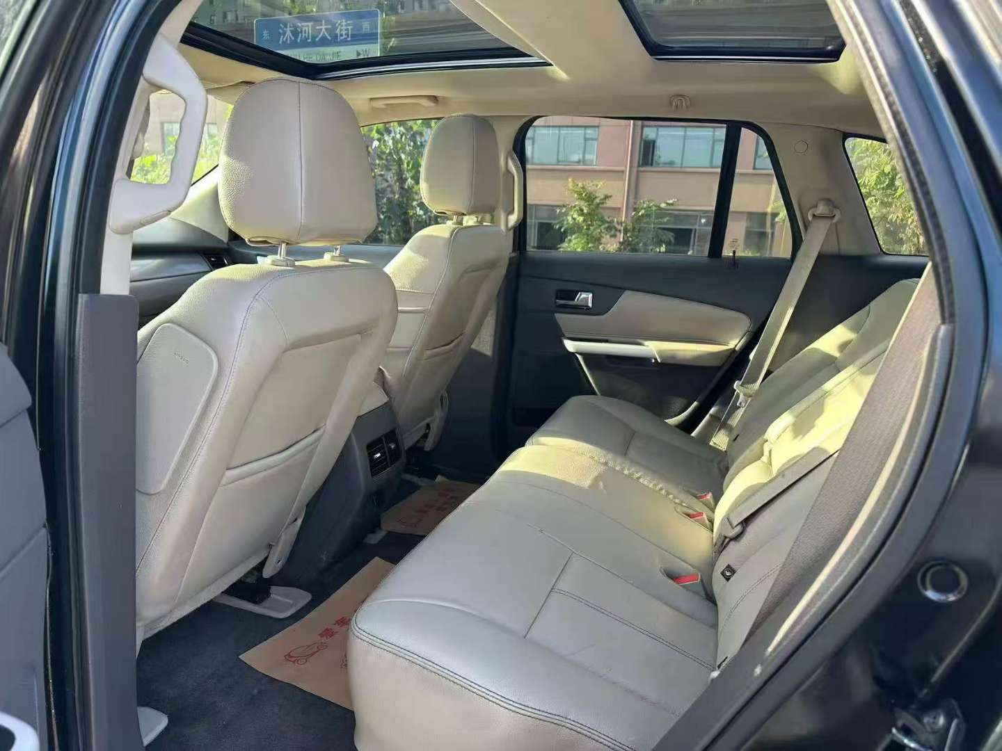 Ford Edge 6
