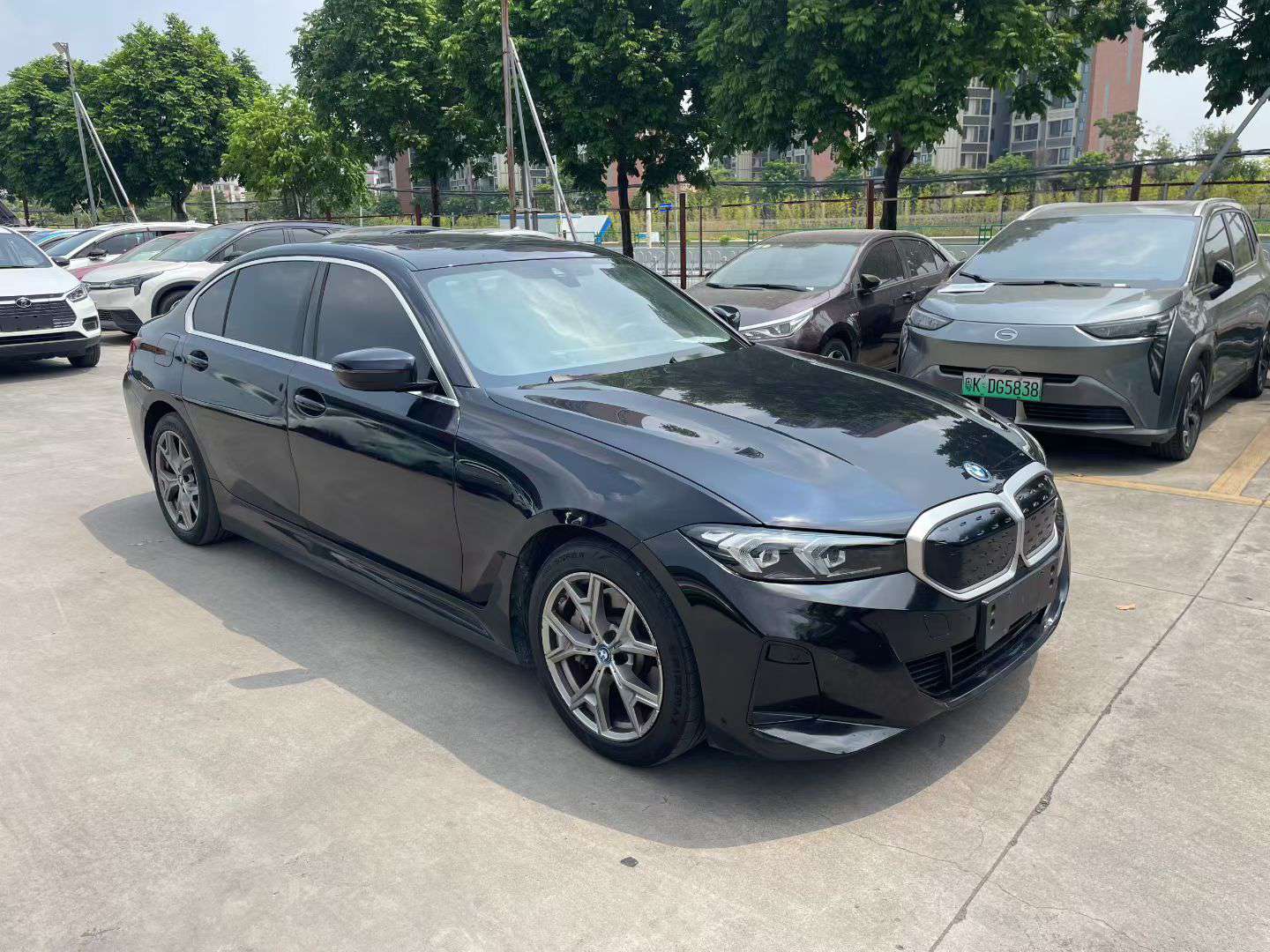 BMW i3 2024 35L 3