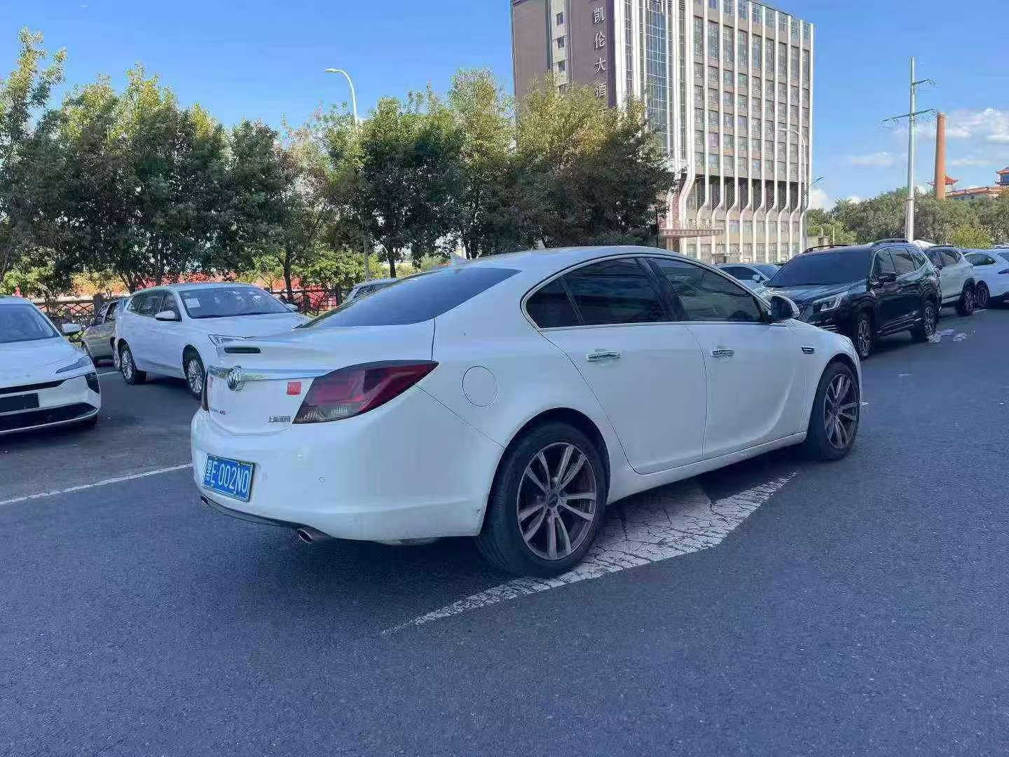 Buick Regal 2012 2.4 Automatic Sunroof Top Spec 4
