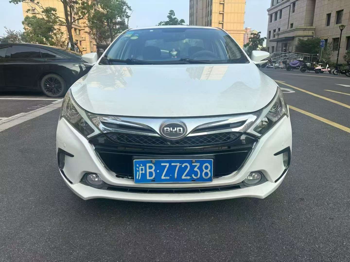 BYD Qin Qin 70 2