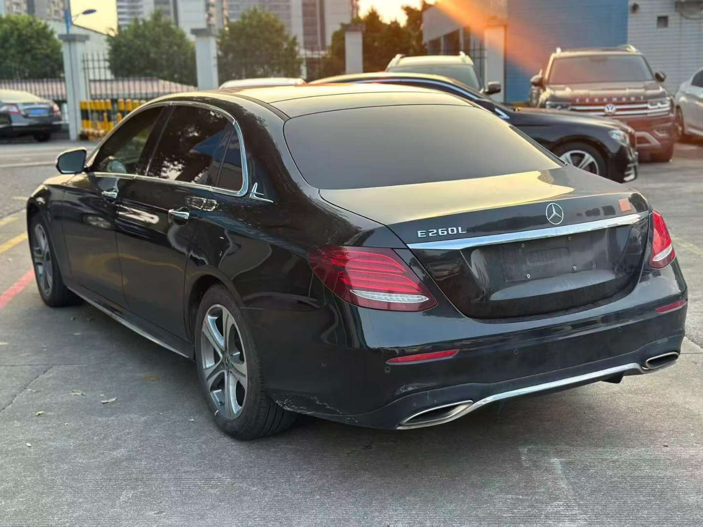 Mercedes-Benz E-Class 2020 1.5T Sport 4