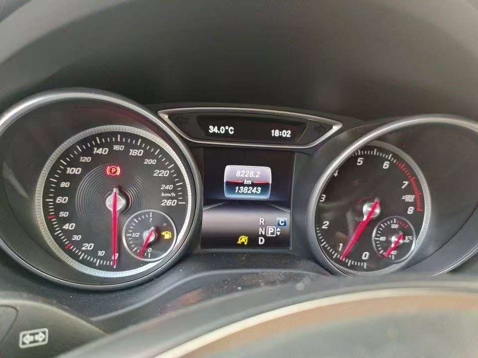 Mercedes-Benz GLA GLA200 Sport 5