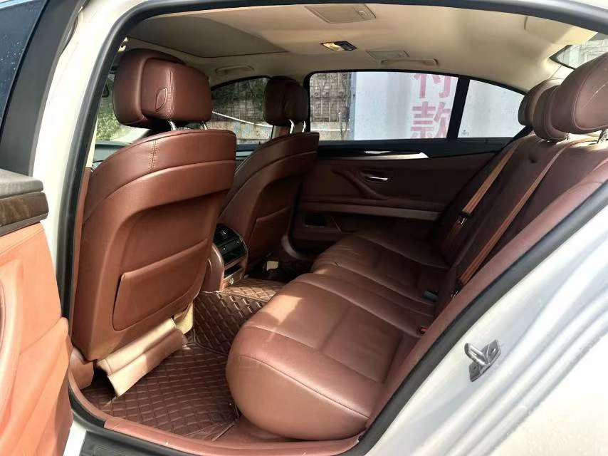 BMW 5 Series 525Li Leading Edition 5