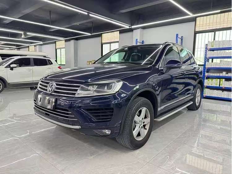 Volkswagen Touareg 3.0T TSi High Trim