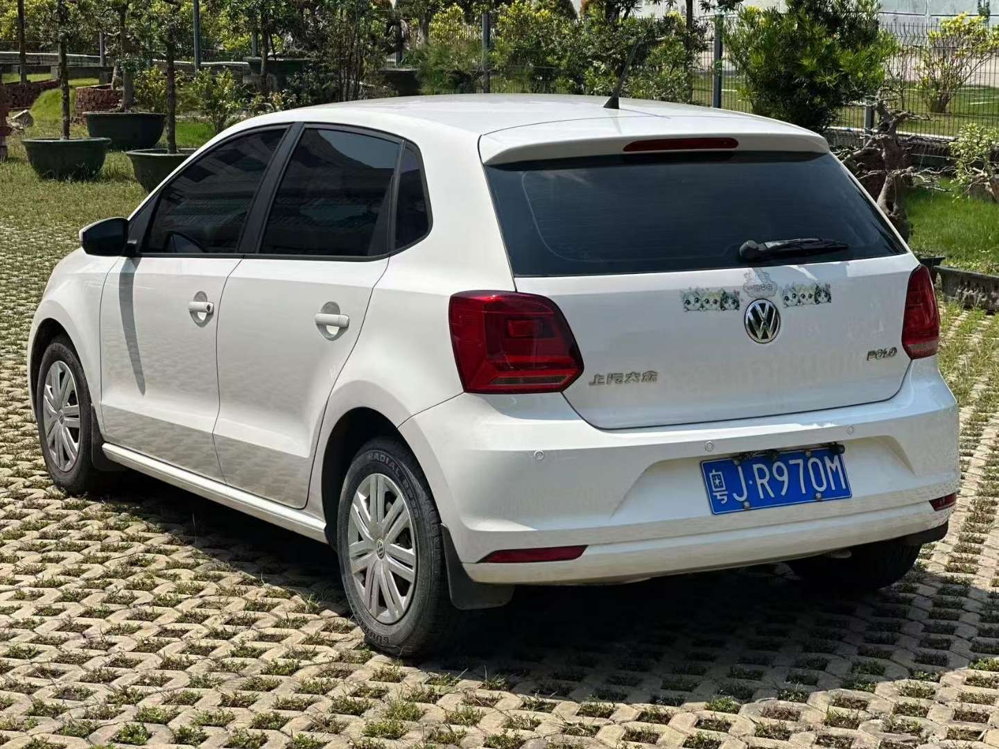 Volkswagen Polo Hatchback 1.4 Fashion Edition 3
