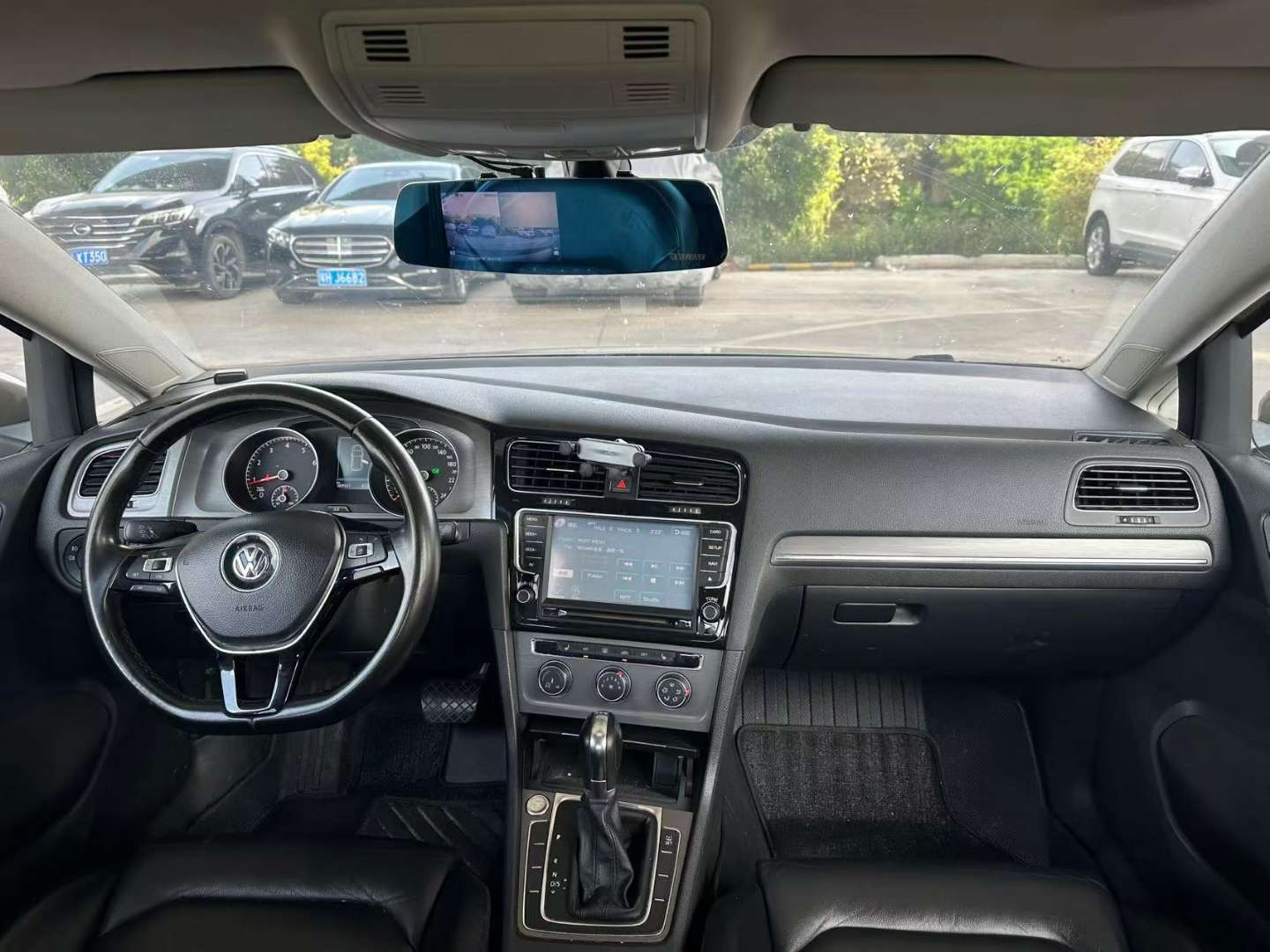 Volkswagen Golf 2014 1.4T Automatic Luxury 8