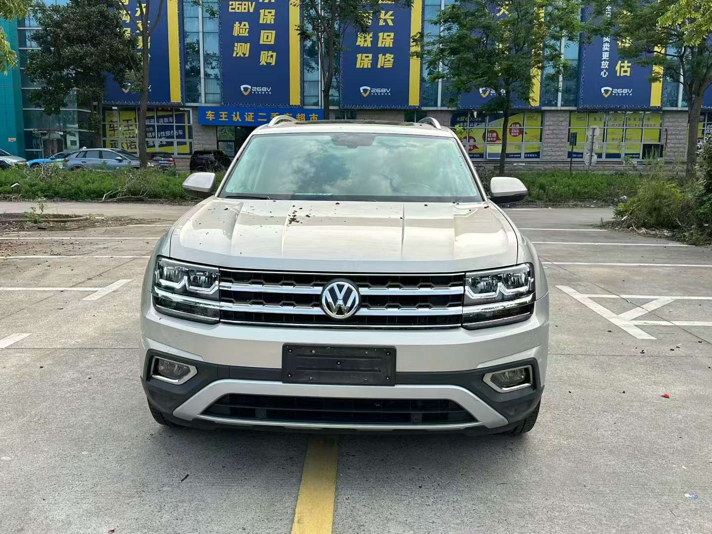 Volkswagen Teramont 380 TSI AWD Luxury 7-Seater 2