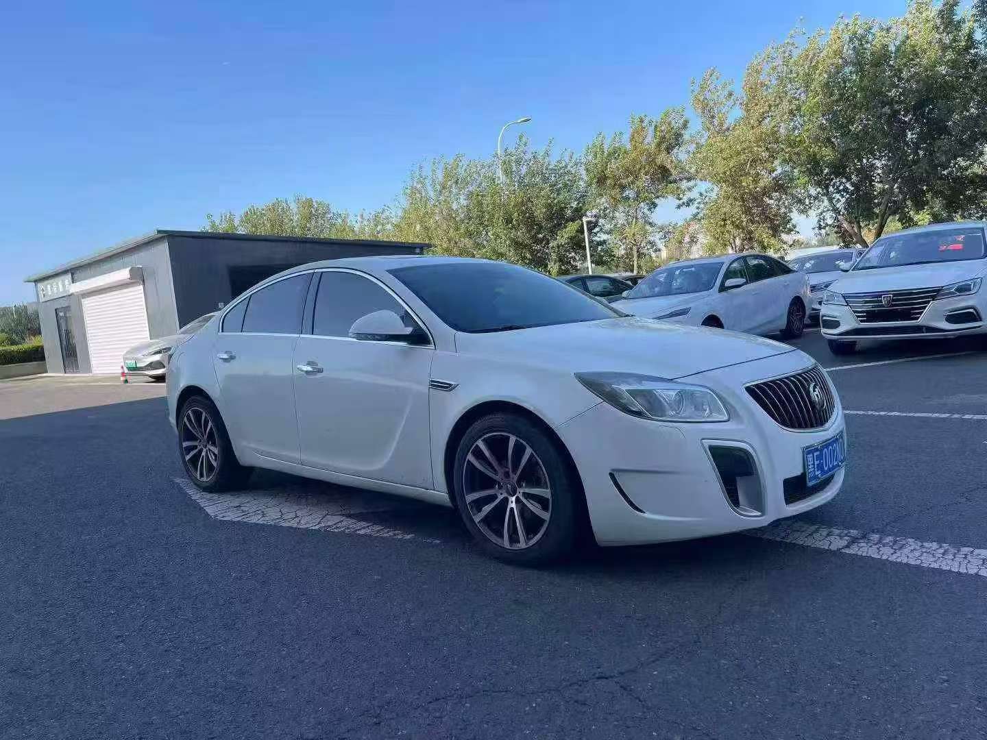 Buick Regal 2012 2.4 Automatic Sunroof Top Spec 3