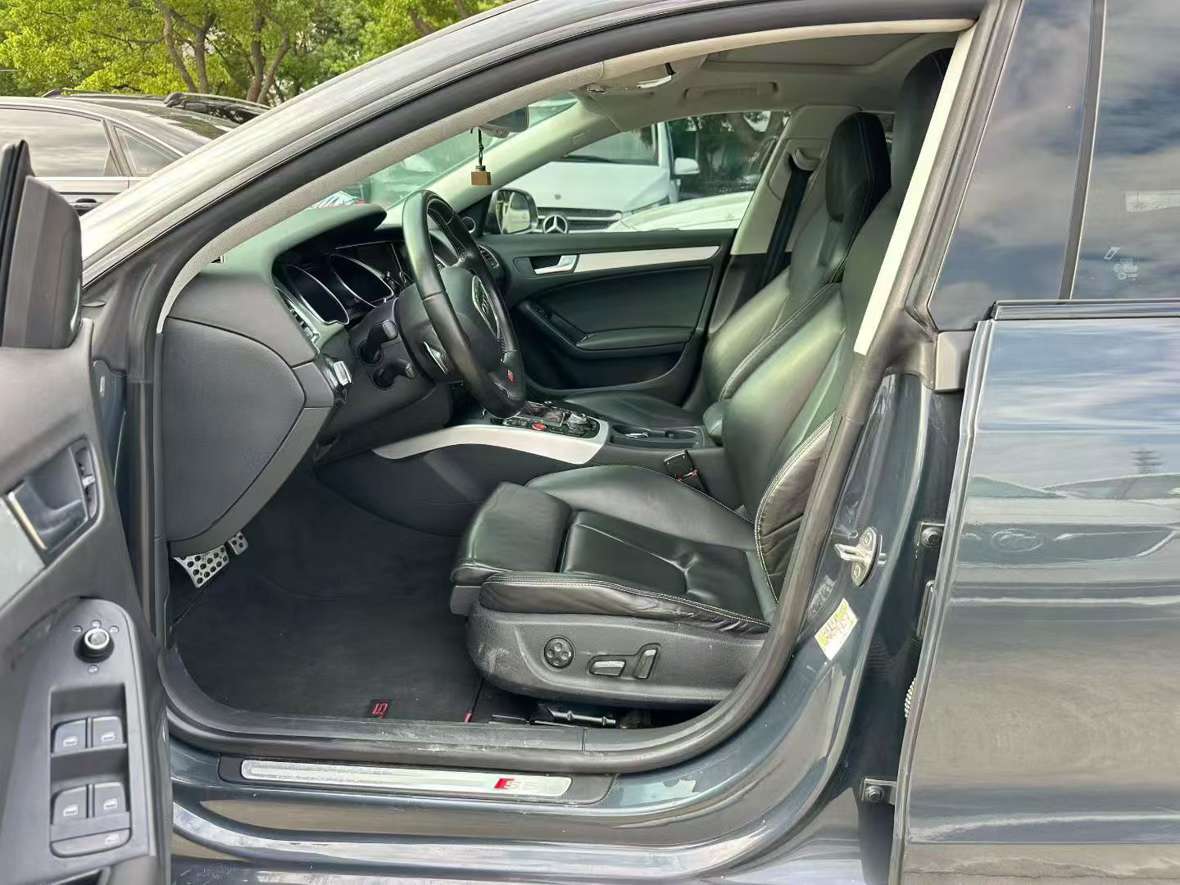 Audi S5 3.0T V6 5
